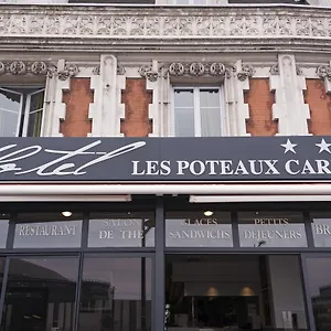 Les Poteaux Carrés Hotel